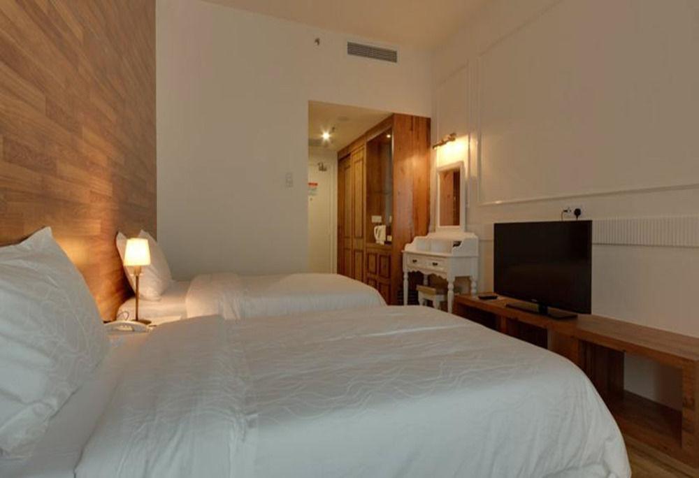 Swan Garden Hotel Malacca Exterior foto